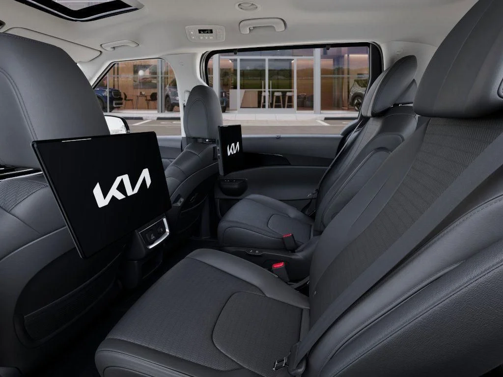 2025 Kia Carnival SX Prestige - Photo 18