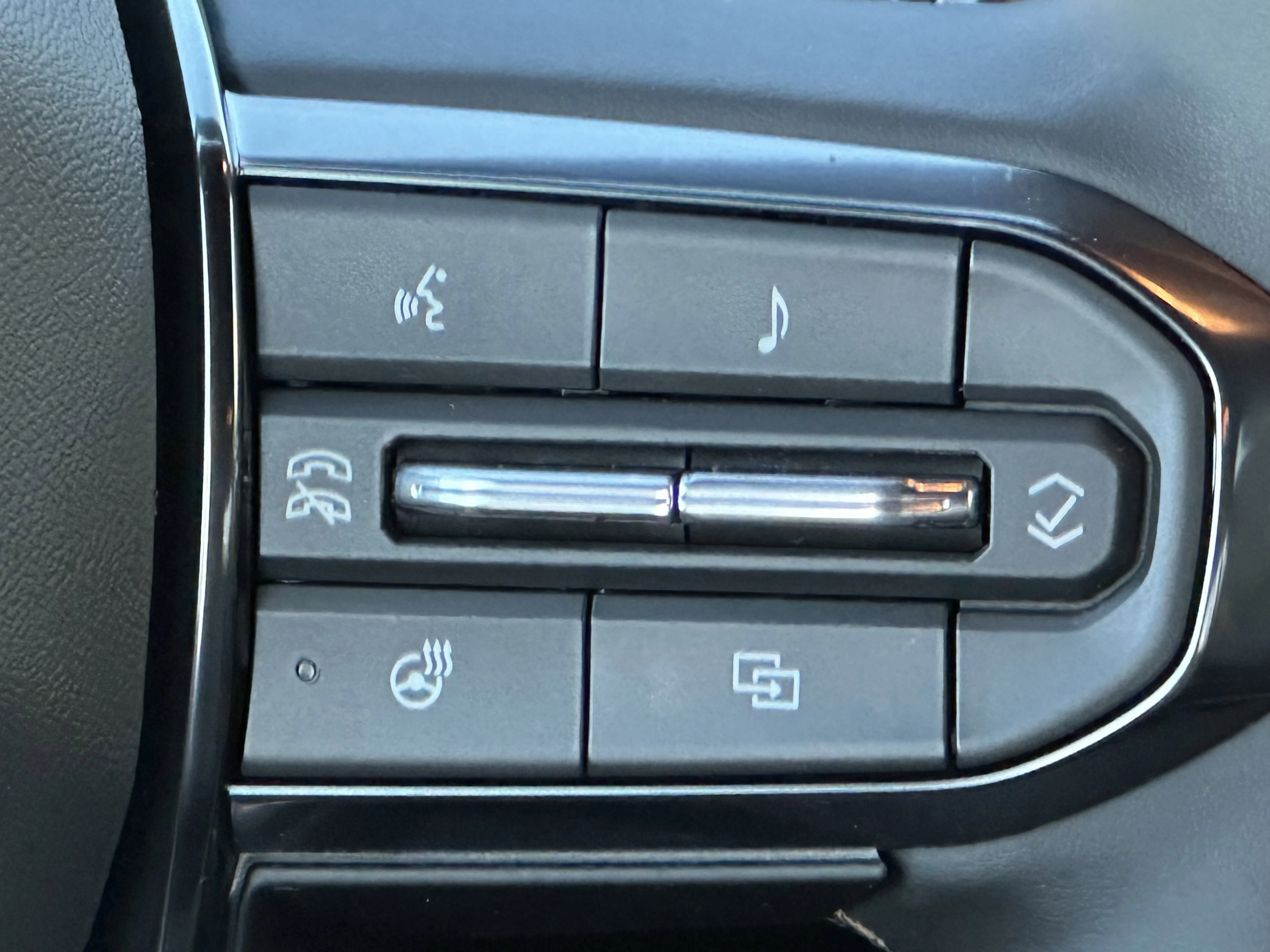 New 2026 Onyx Black GMC AT4 image 15