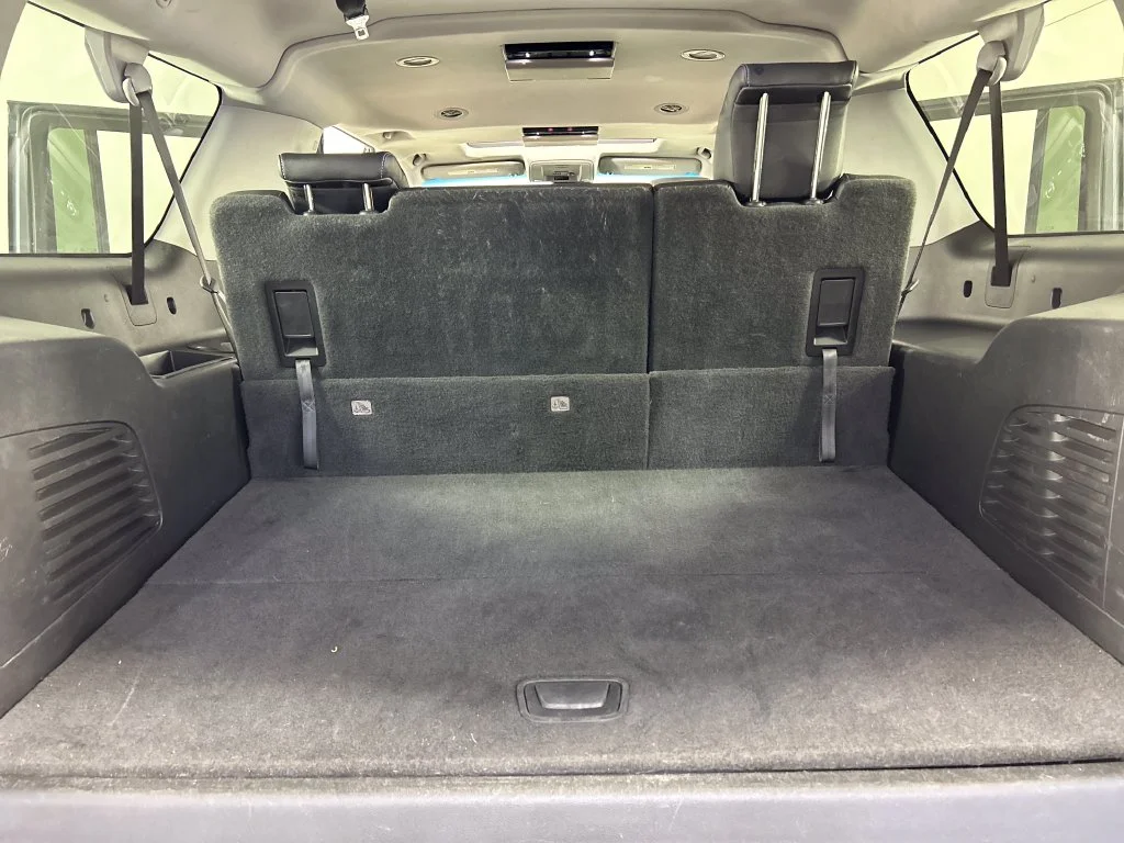 Used 2019 Gray Chevrolet LT image 23