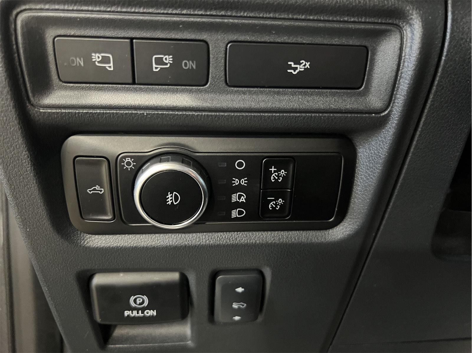 Used 2023 Carbonized Gray Ford LARIAT image 18