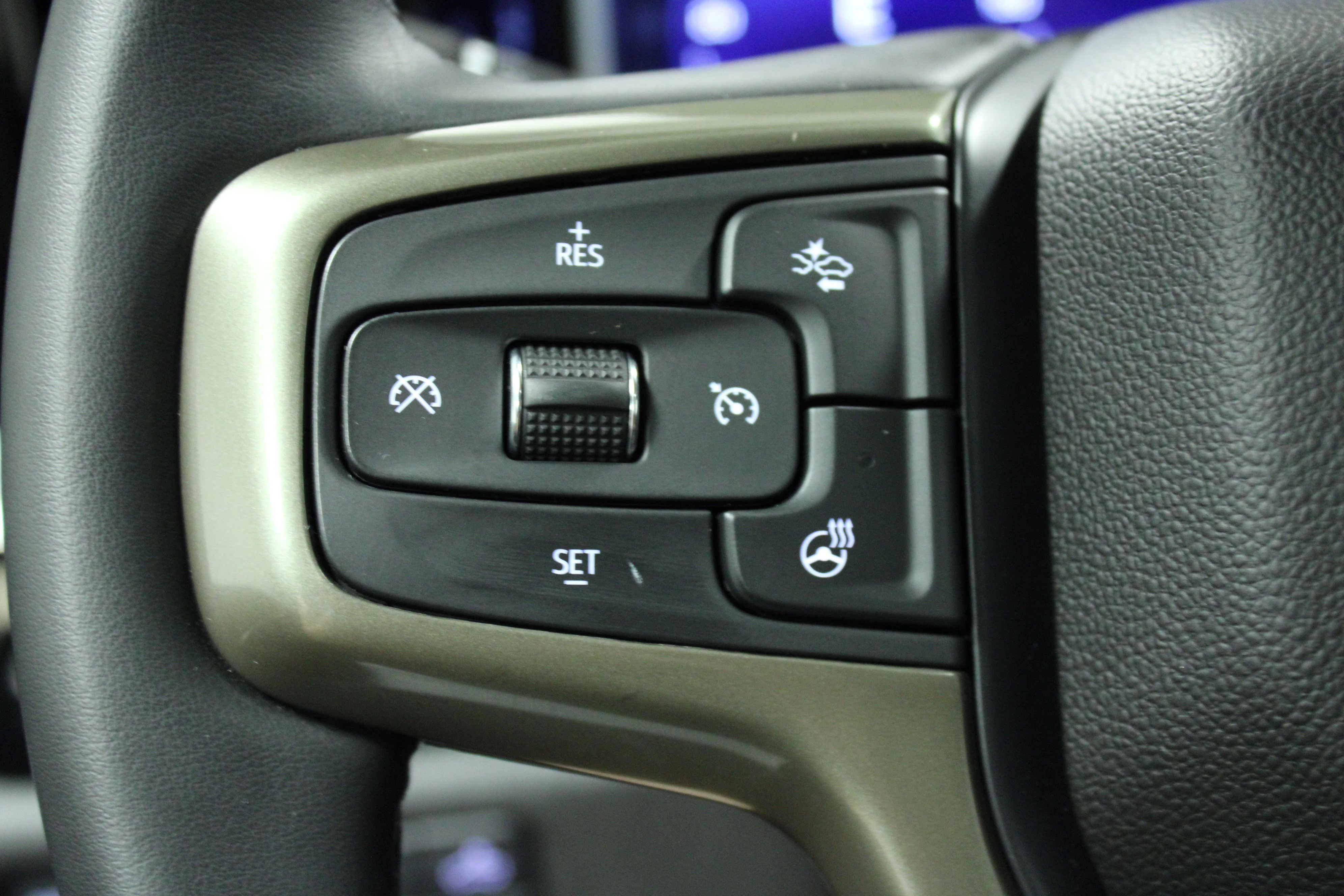 Used 2024 Black Chevrolet High Country image 20