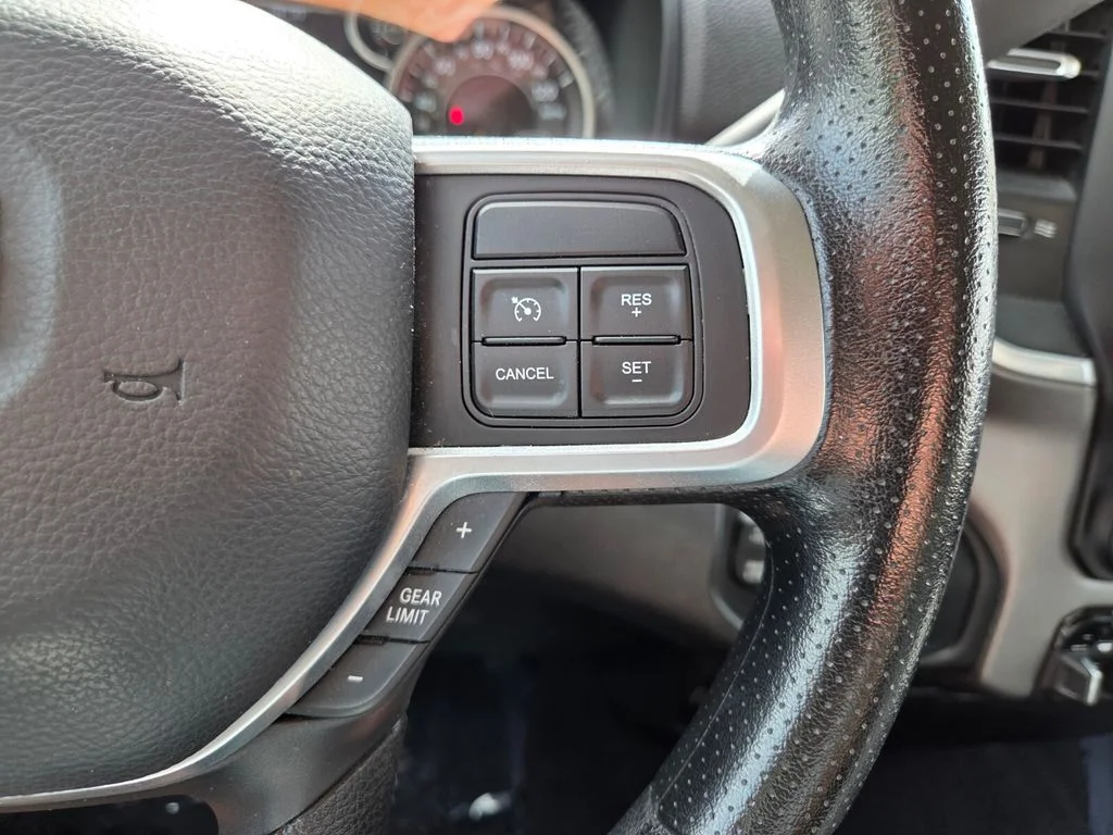 Used 2019 White Ram Big Horn image 31