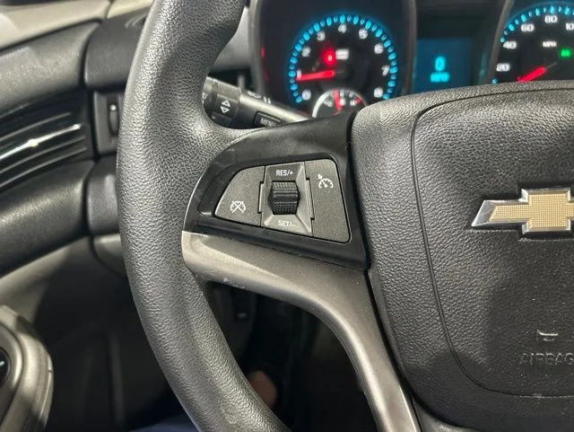 Used 2013 Silver Chevrolet LS image 18