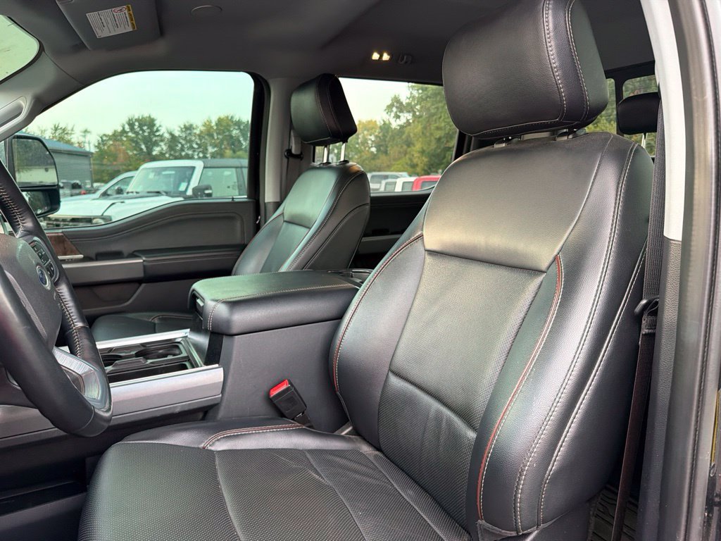 Used 2024 Black Metallic Ford Lariat image 19