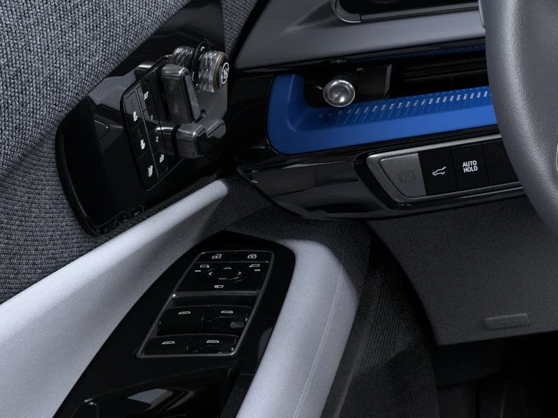 2025 Cadillac OPTIQ Luxury 2 - Photo 22