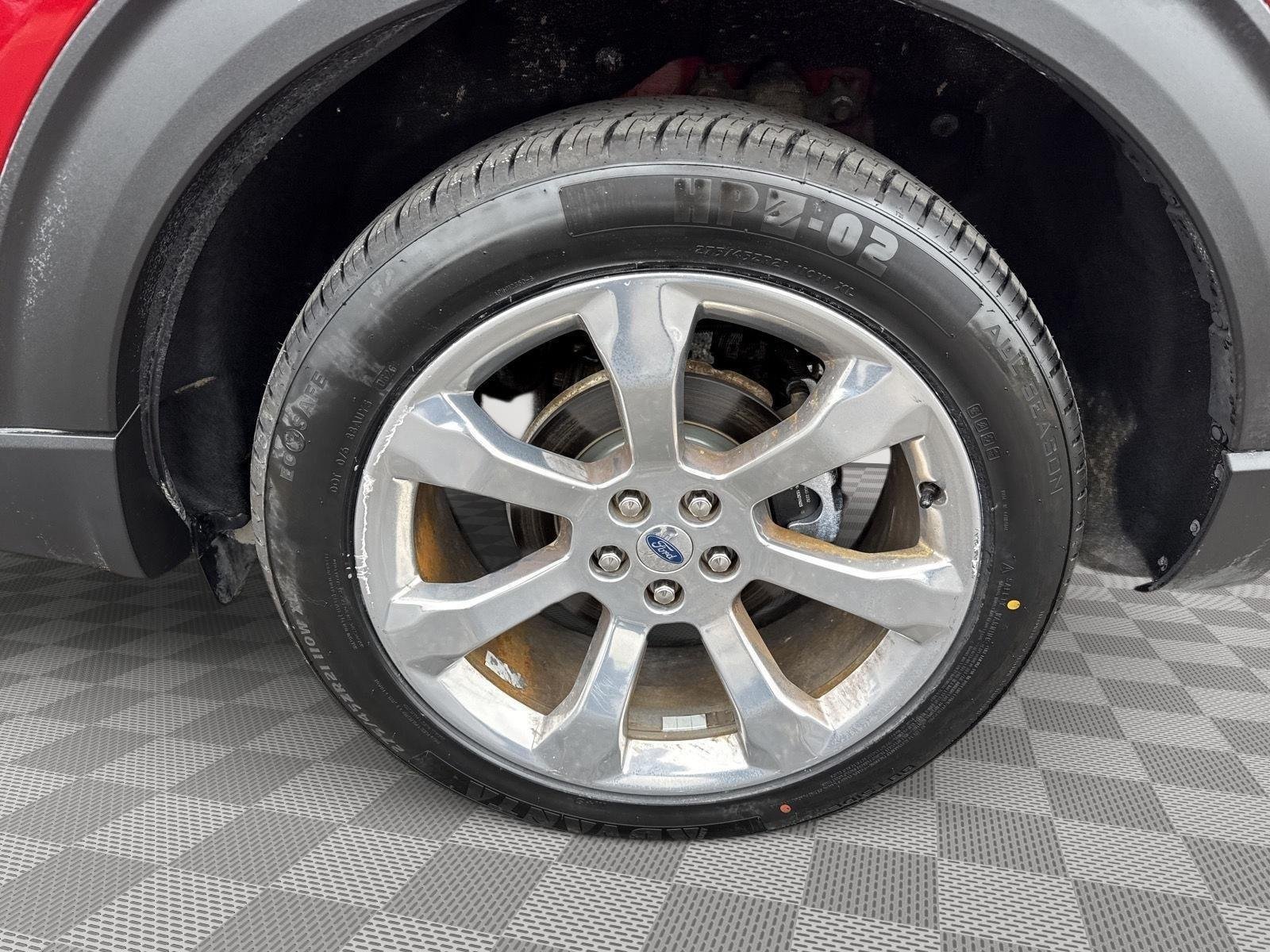 2020 Ford Explorer Platinum - Photo 8