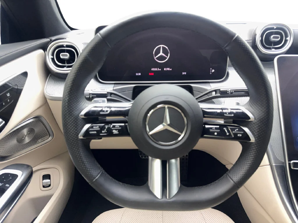 Used 2024 Silver Mercedes-Benz CLE 450 image 39