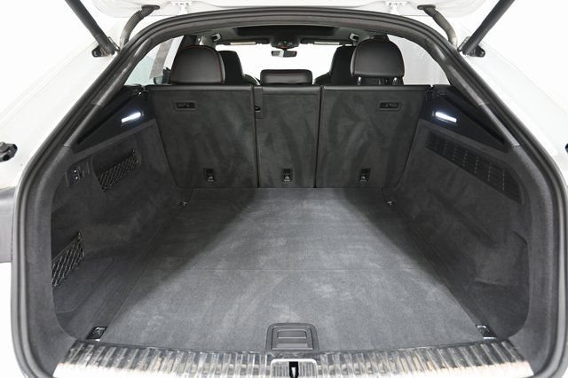 Used 2020 White Audi 4.0T image 19