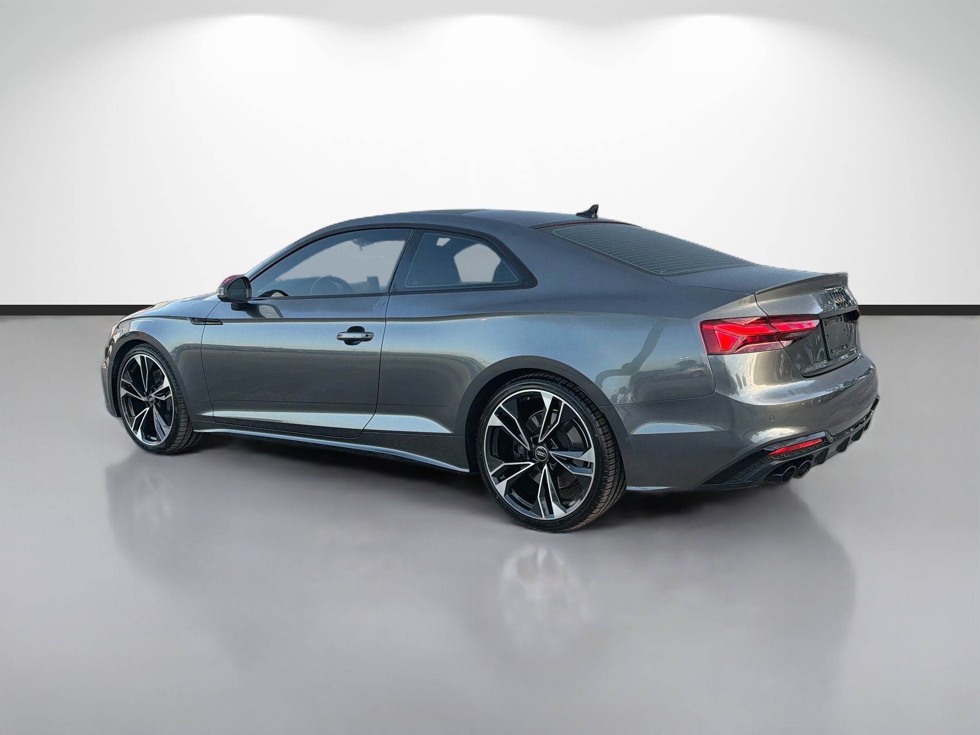 Used 2023 Daytona Gray Pearl Effect/Black Roof Audi Premium Plus image 5