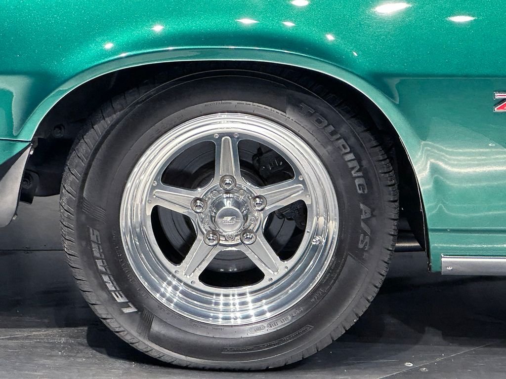 Used 1970  Chevrolet  image 15