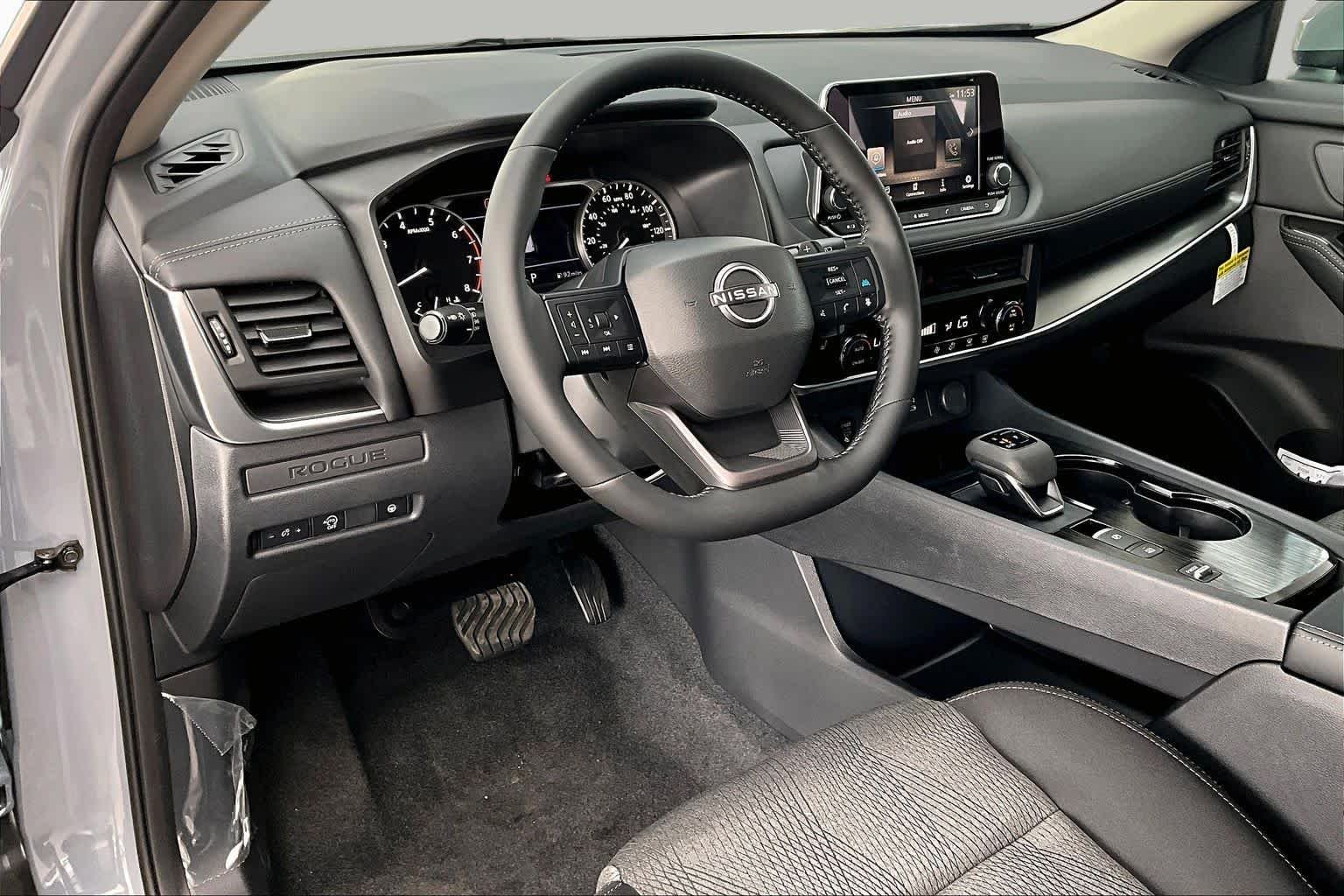 New 2027 Boulder Gray Pearl Nissan SV image 10