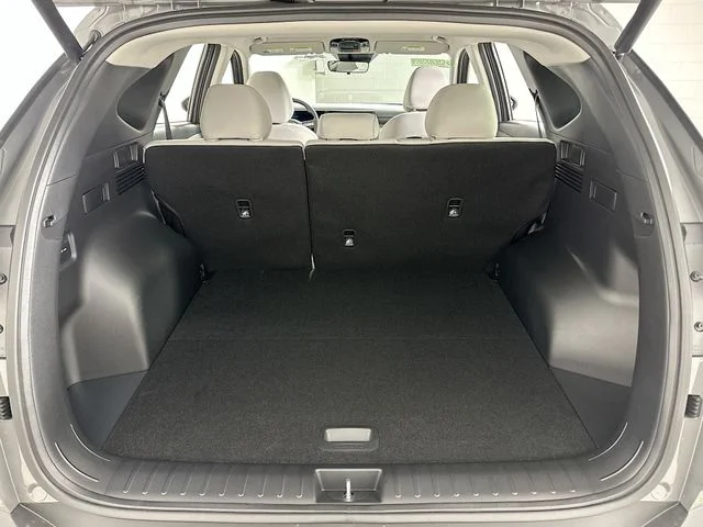 New 2026 Hyundai TUCSON SEL