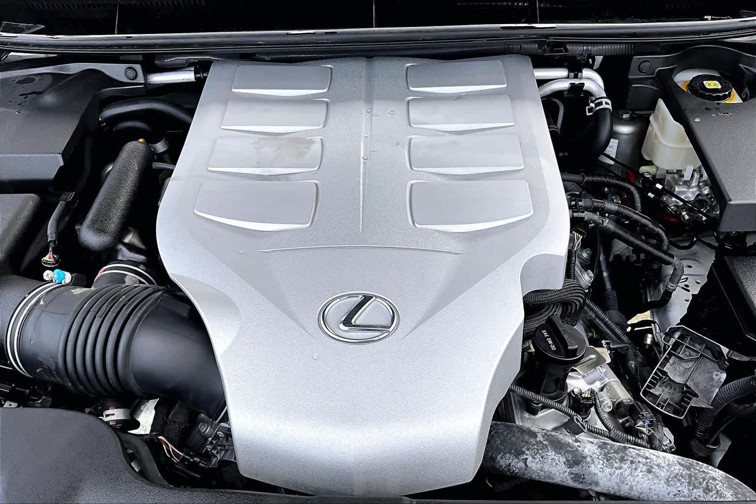 Used 2020 Starfire Pearl Lexus Luxury image 33