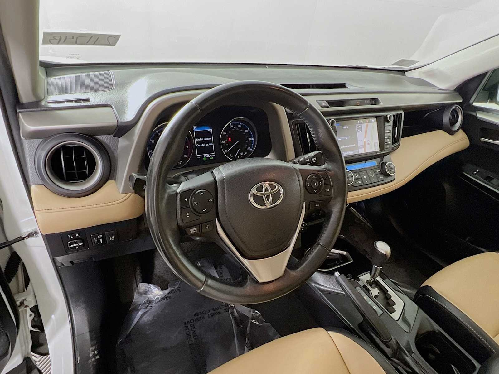 Used 2017 Blizzard Pearl Toyota Limited image 11