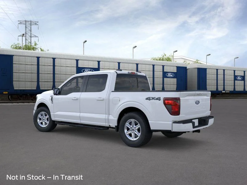 New 2026 Oxford White Ford XLT image 4