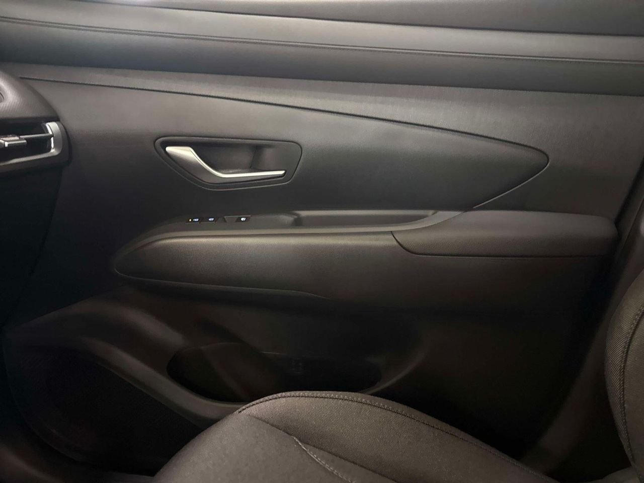 New 2025 Creamy White Pearl Hyundai SEL image 53