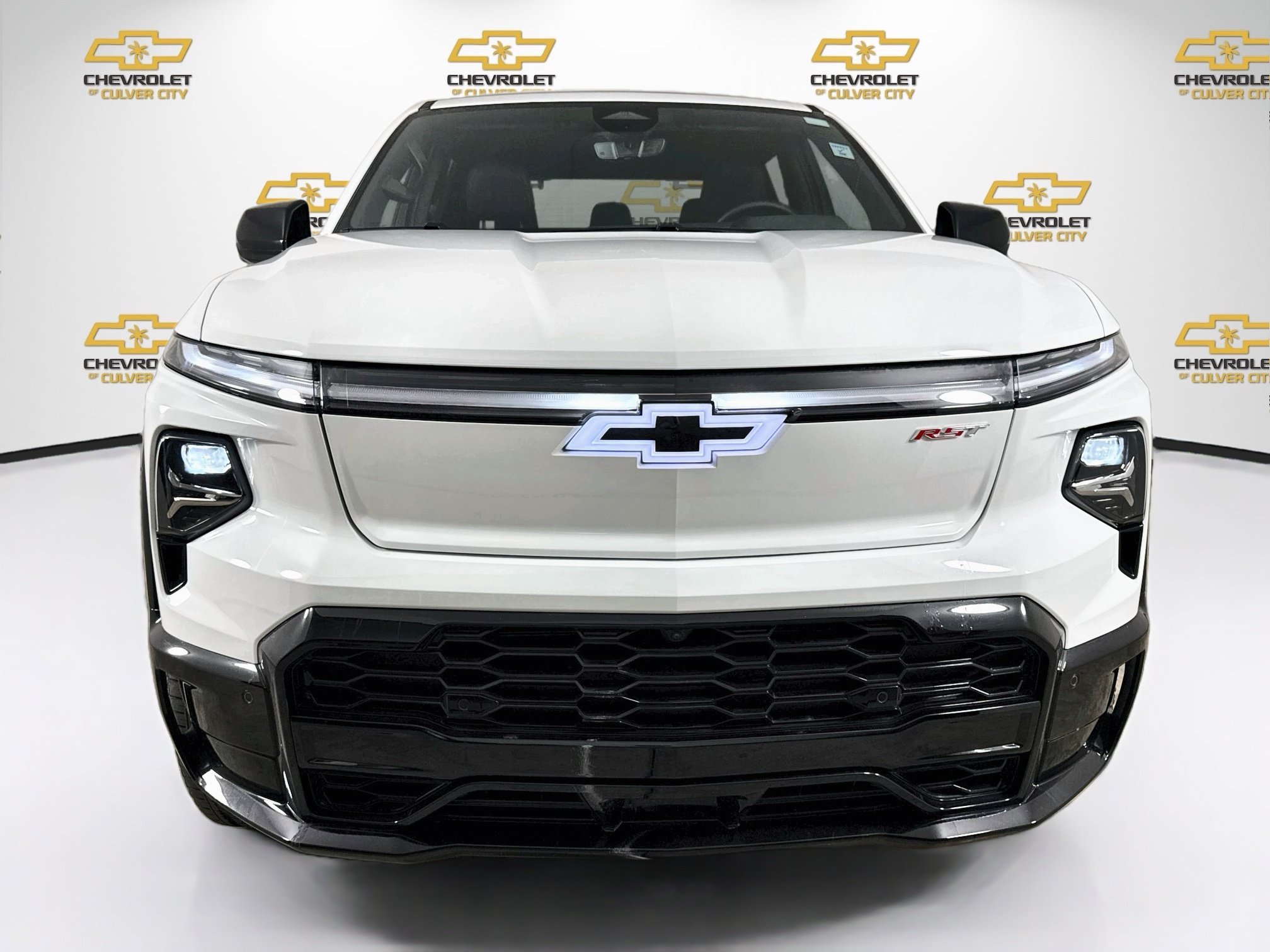 Used 2025 Chevrolet Silverado EV RST with VIN 1GC101EDXSU406434 for sale in Culver City, CA