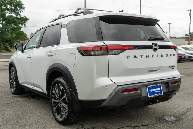2026 Nissan Pathfinder Platinum - Photo 7