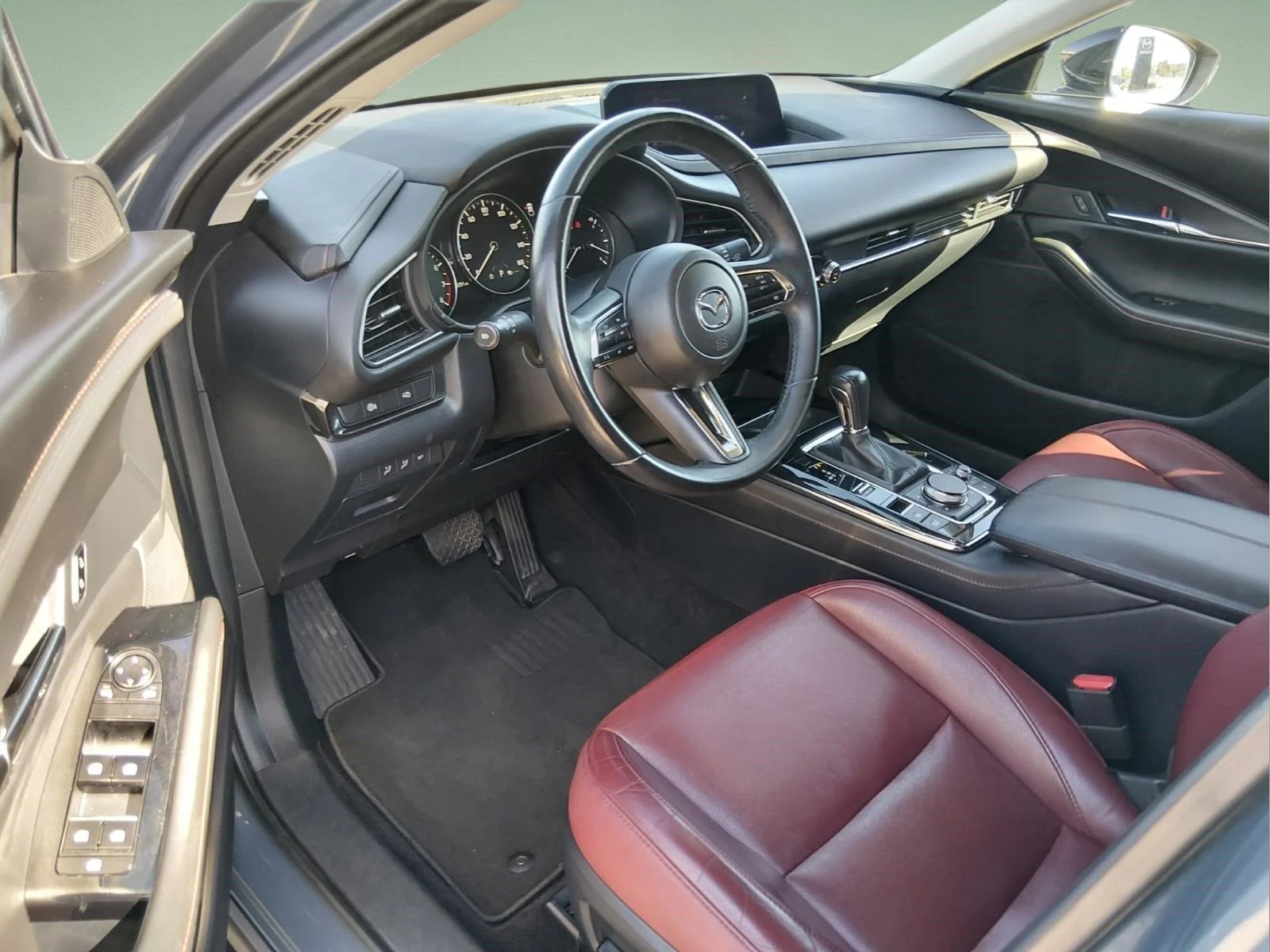 Used 2025 Polymetal Gray Metallic Mazda 2.5 S Carbon Edition image 15