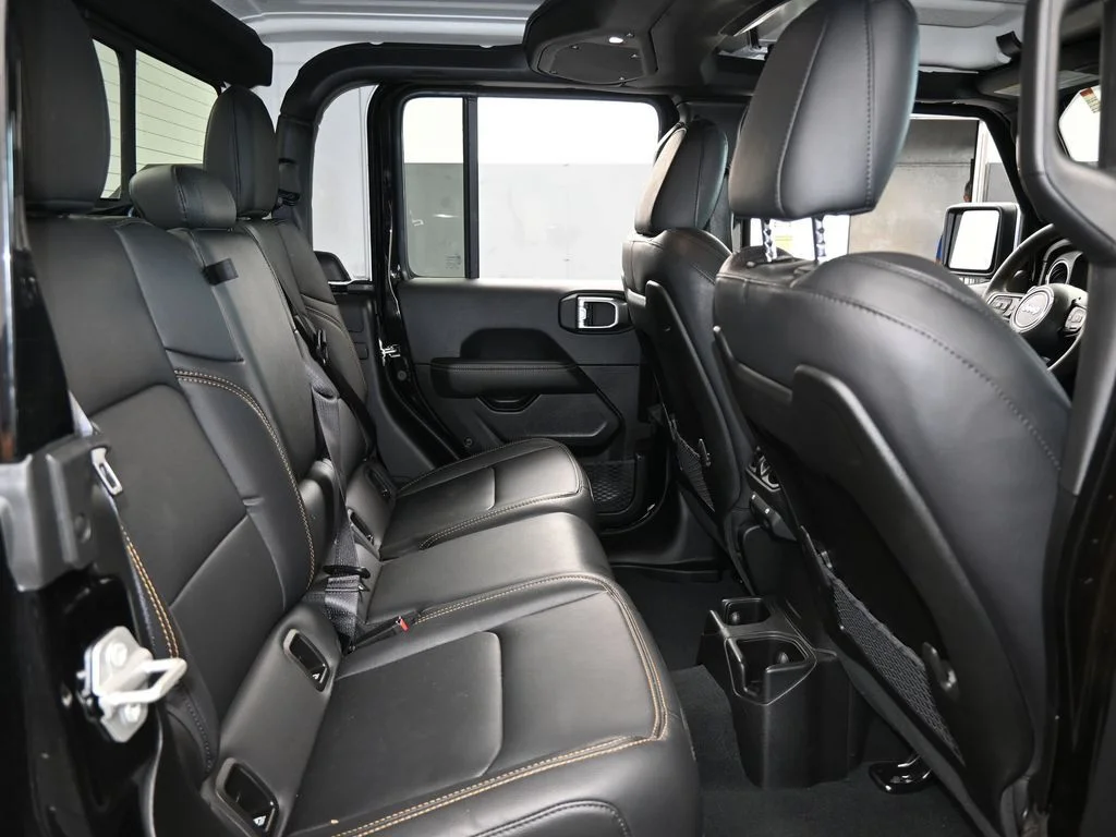 Used 2024 Black Clearcoat Jeep Sport S image 37