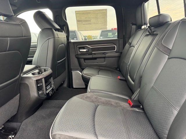 2026 RAM 2500 Laramie - Photo 31