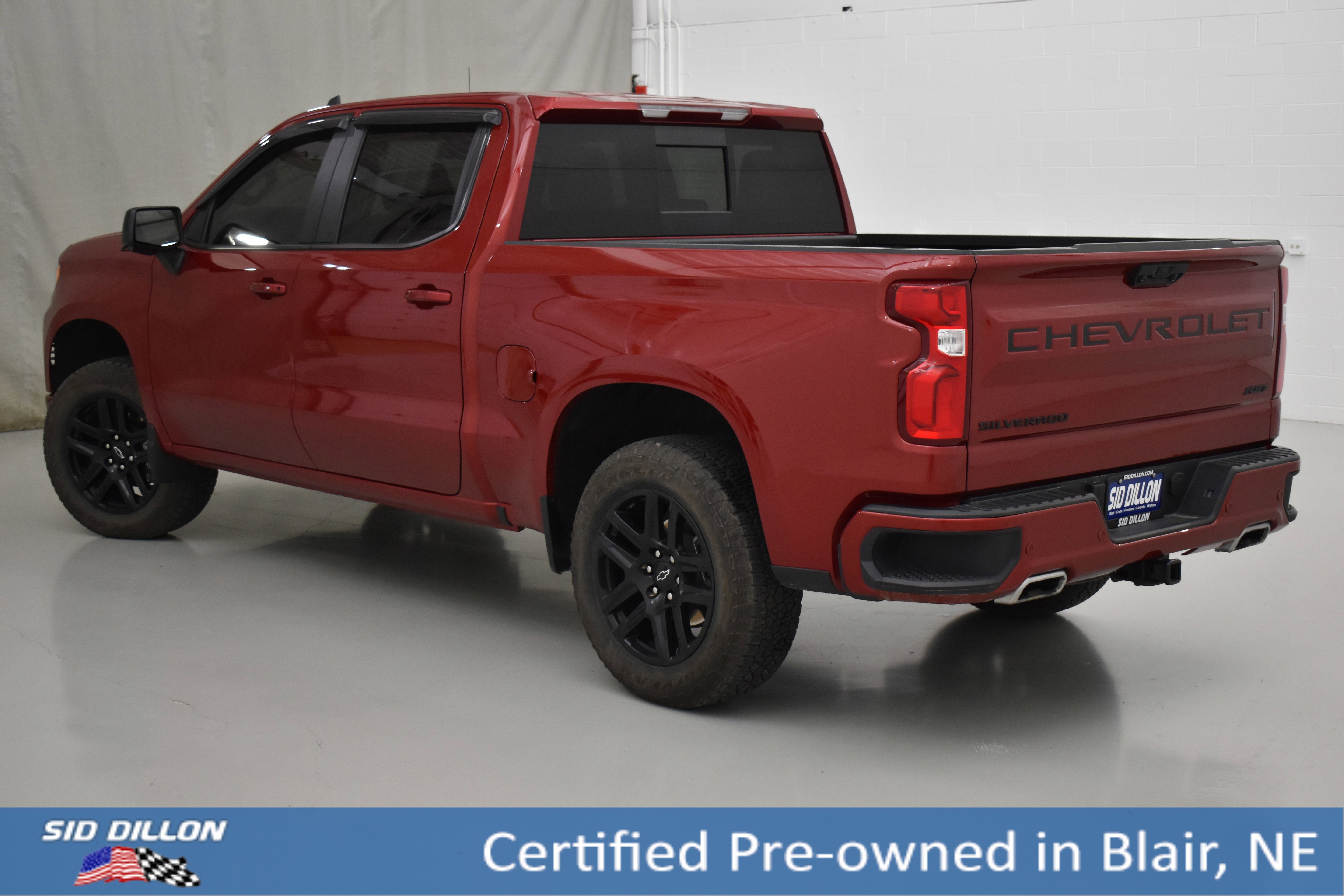 Used 2025 Radiant Red Tintcoat Chevrolet RST image 15
