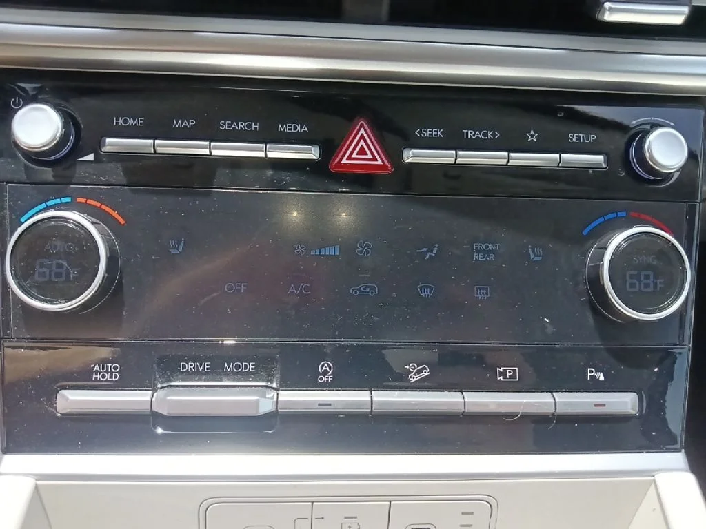 Used 2026 Black Hyundai SEL image 23