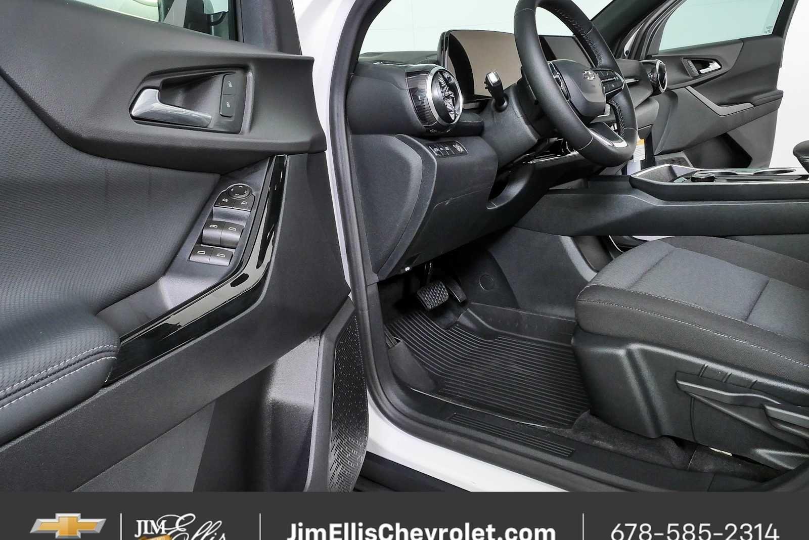 2026 Chevrolet Equinox LT - Photo 7