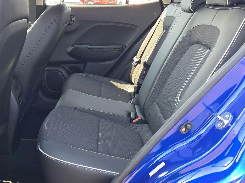 Used 2024 Intense Blue Hyundai Limited image 16