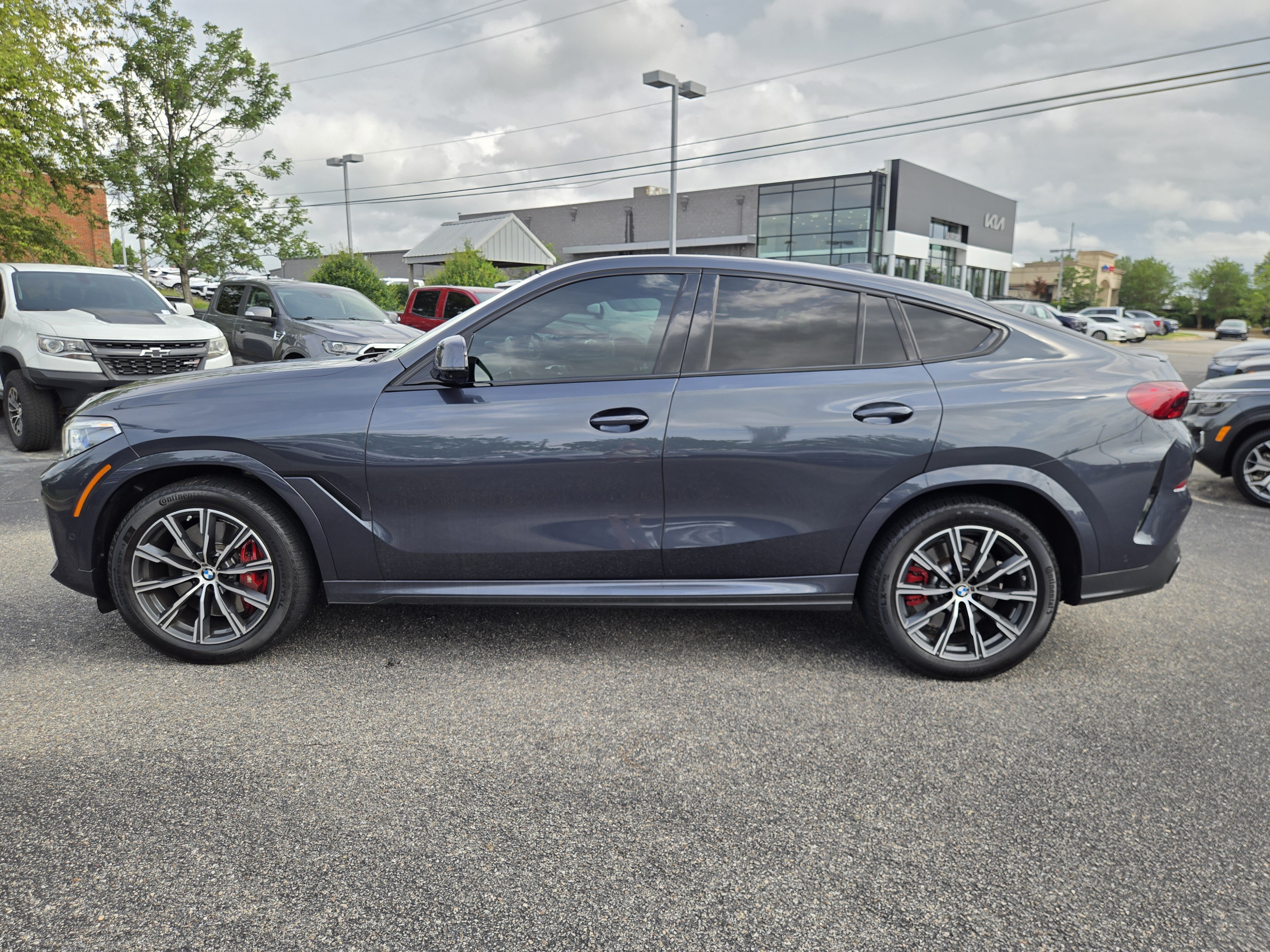 2022 BMW X6 M50i - Photo 10
