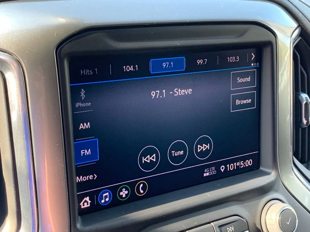 Used 2022 Gray Chevrolet RST image 21