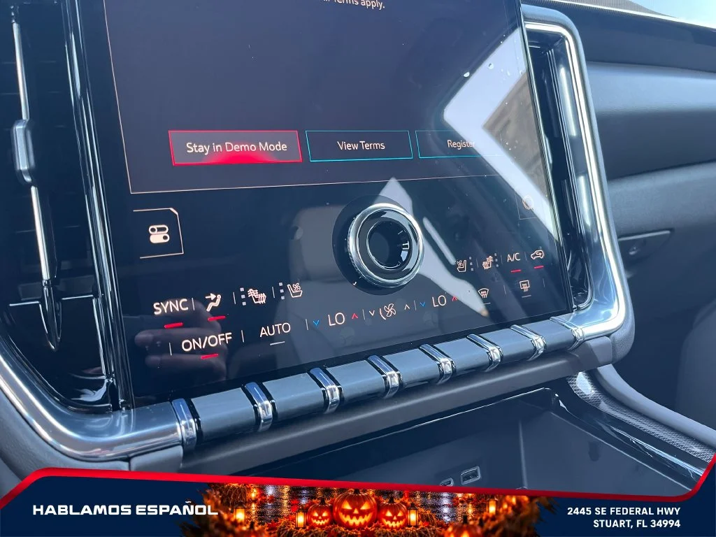 New 2026 Onyx Black GMC Elevation image 30