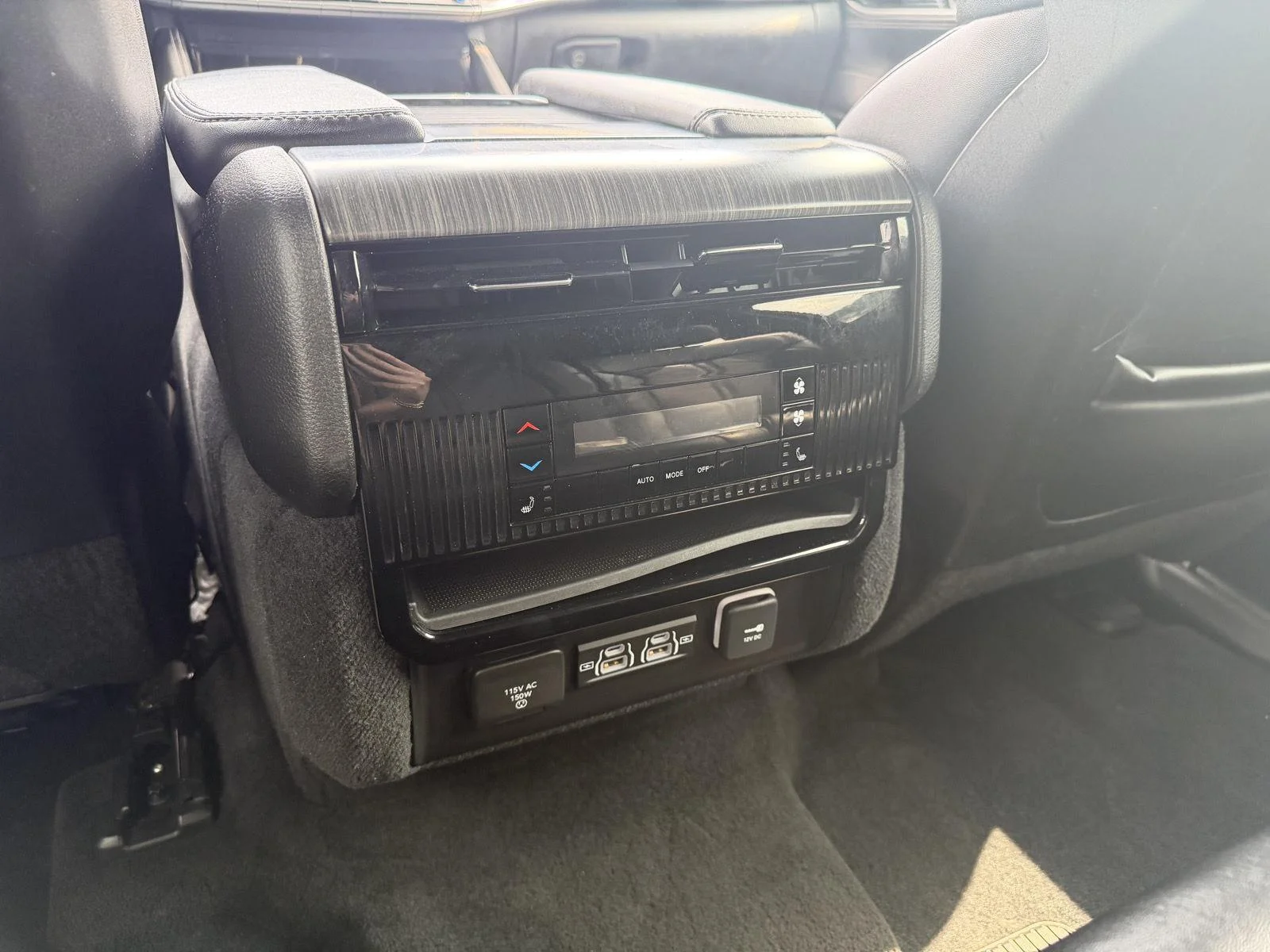 Used 2023 Bright White Clearcoat Jeep Series III image 9