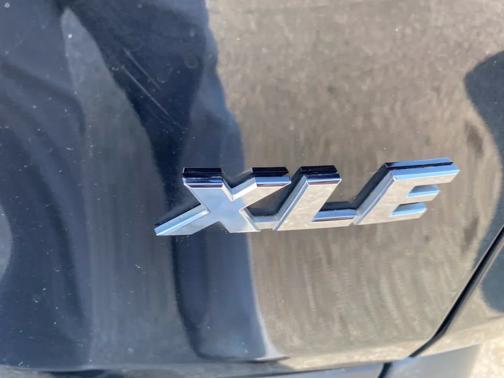 Used 2021 Black Toyota XLE image 14