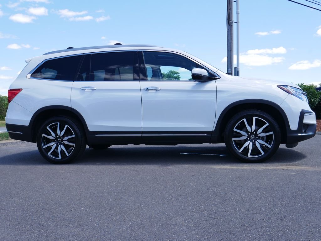 Used 2022 White Honda Touring image 8