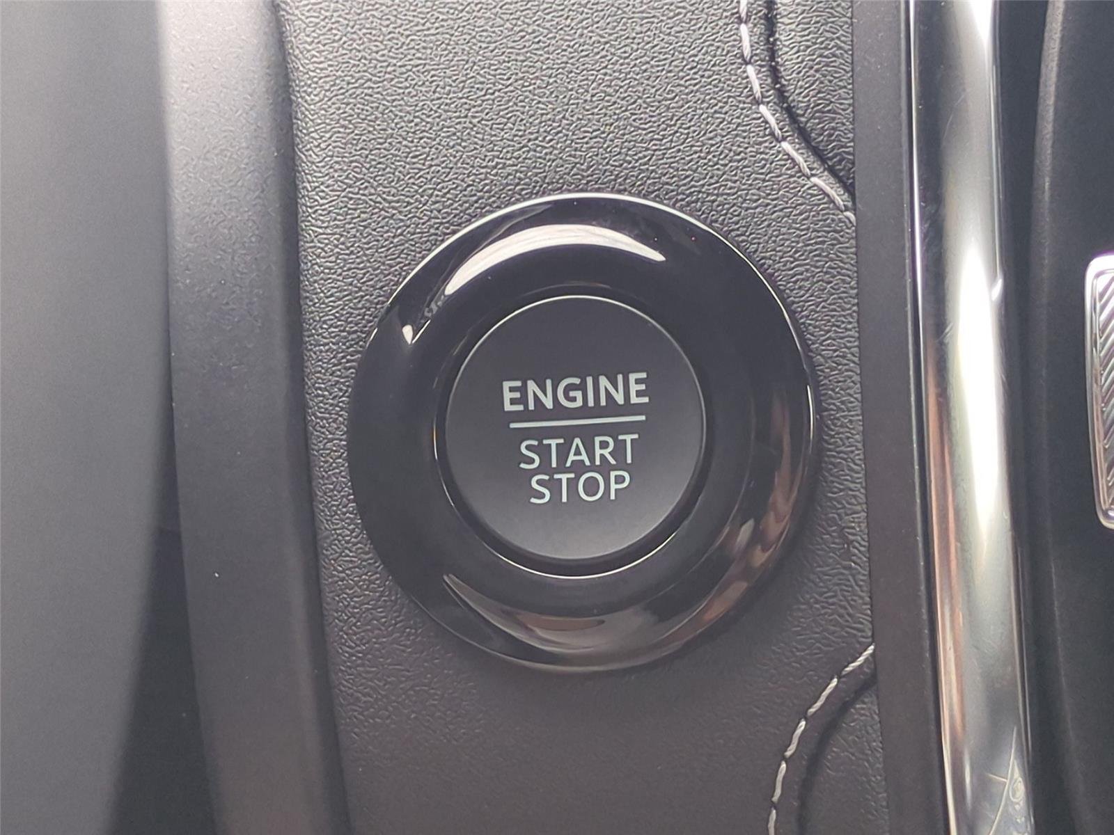 New 2026 Stone Blue Metallic Ford MAX Platinum® image 31