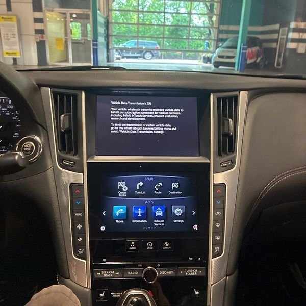 Used 2019 Graphite Shadow INFINITI 3.0t LUXE image 8