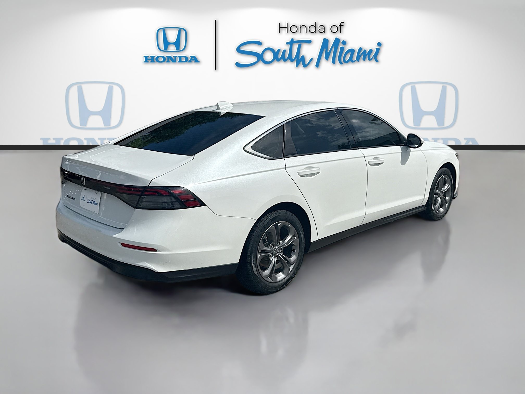 2024 Honda Accord EX - Photo 7