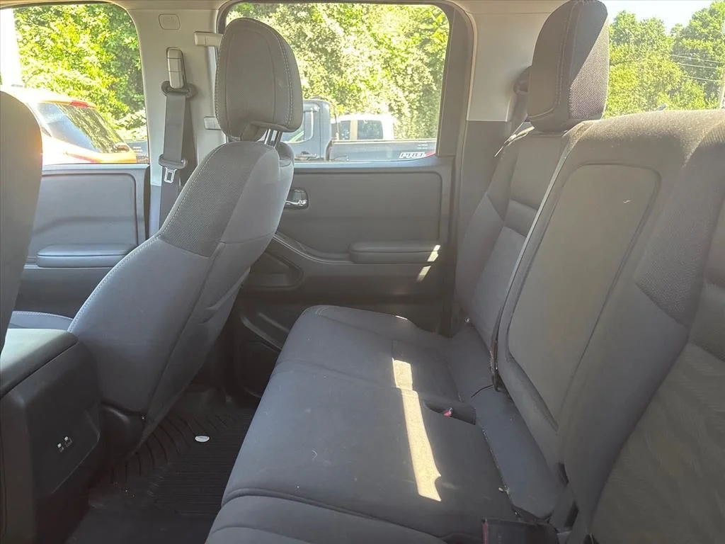 Used 2023 Gray Nissan SV image 17