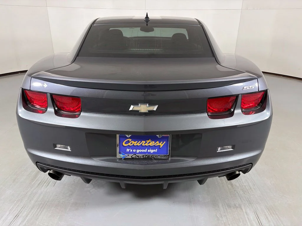 Used 2011 Gray Chevrolet SS image 7