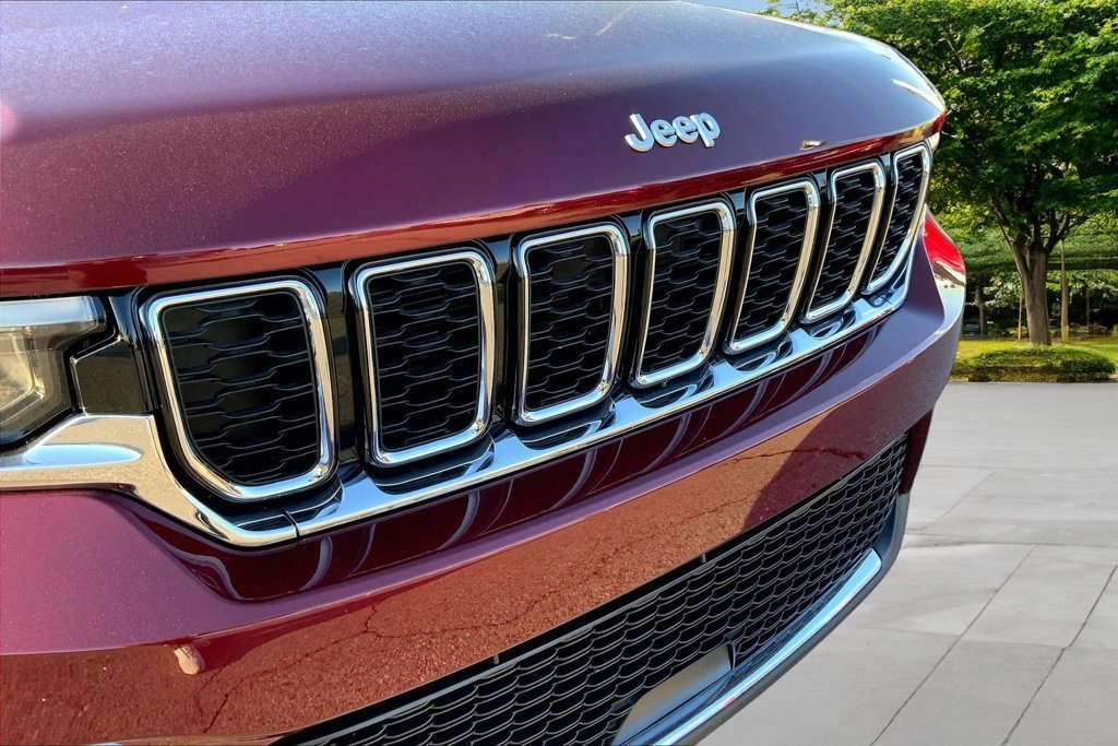 Used 2024 Red Jeep Limited image 31