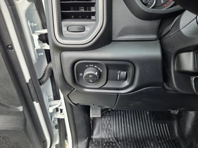 2026 RAM 2500 Tradesman - Photo 27