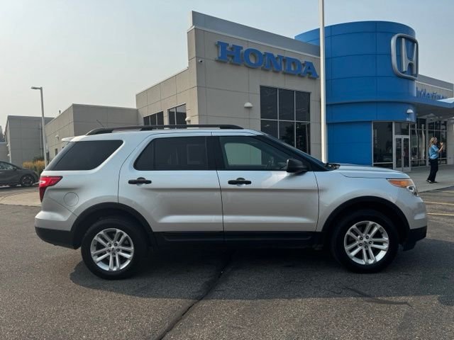 Used 2015 Silver Ford Base image 4