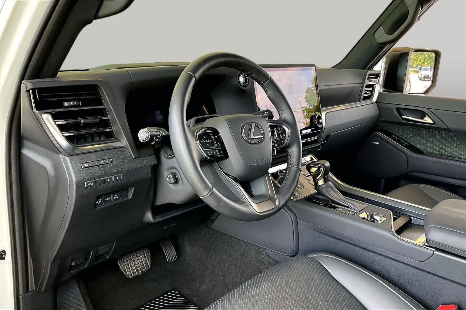 Used 2024 Eminent White Pearl Lexus Overtrail+ image 15