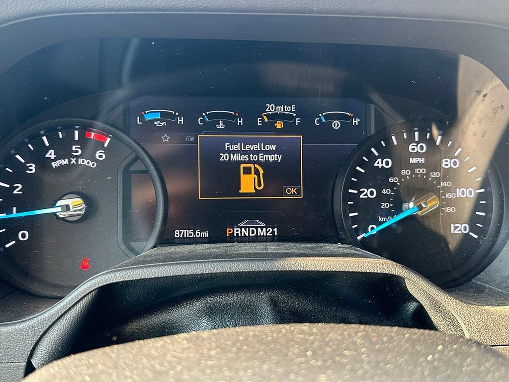 Used 2022 Yellow Ford CUTWY image 27
