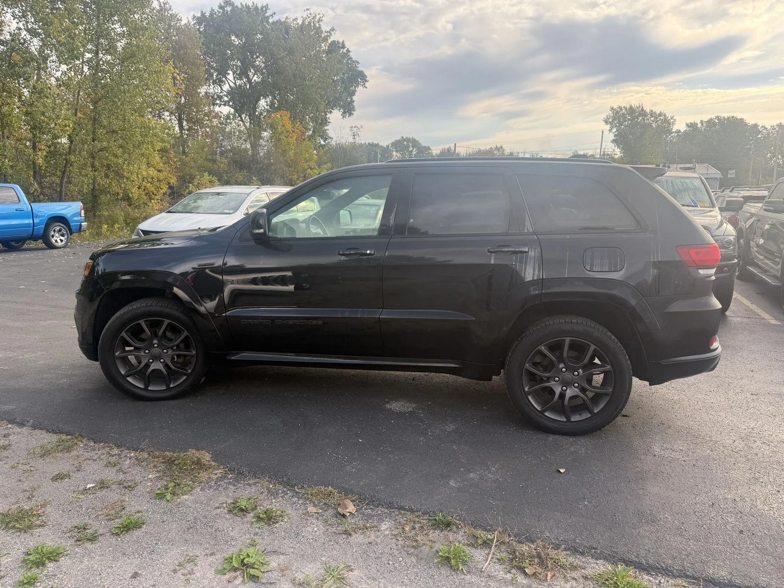 Used 2020 Diamond Black Crystal Pearlcoat Jeep High Altitude image 10