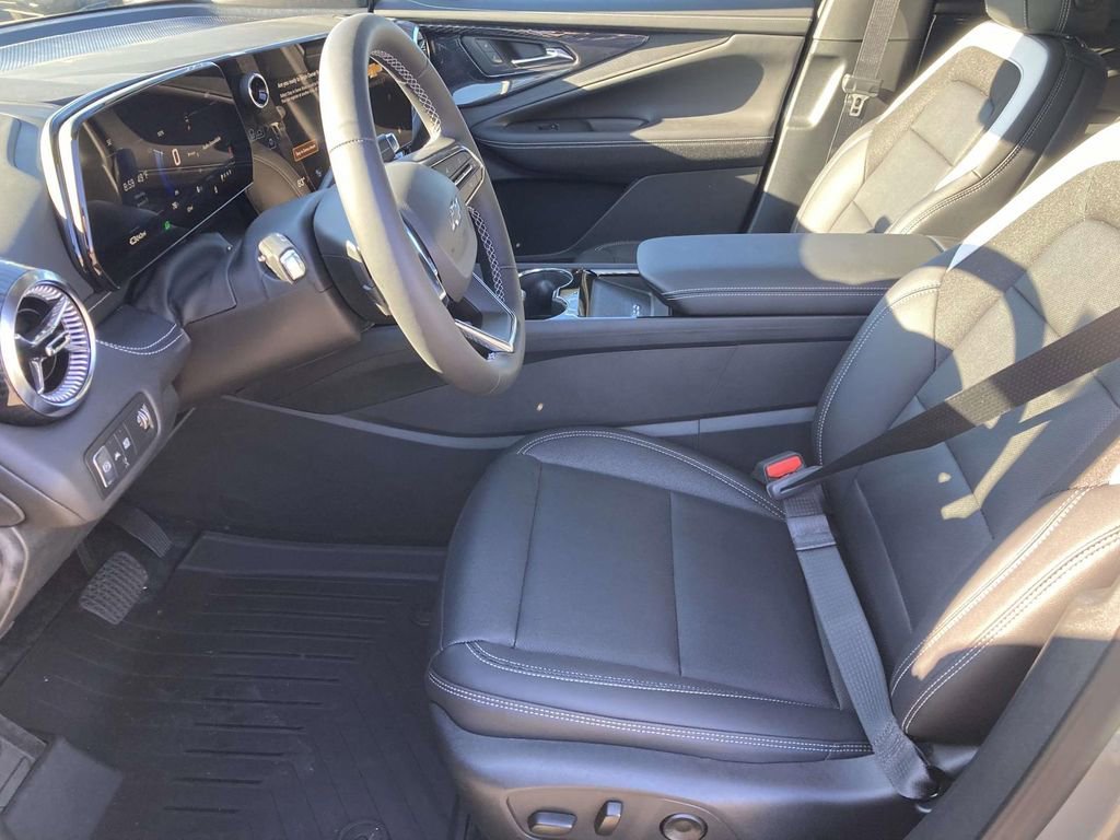 2026 Chevrolet Blazer EV LT - Photo 17