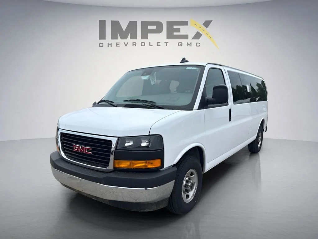 Summit White 2025 GMC Savana LT 3500 RWD Van Rear-Wheel Drive