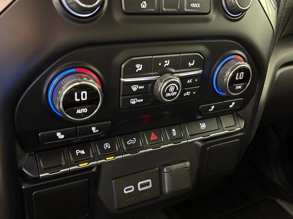 Used 2020 Red Chevrolet RST image 44