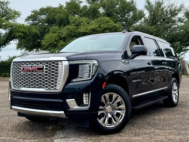 2023 GMC Yukon XL Denali